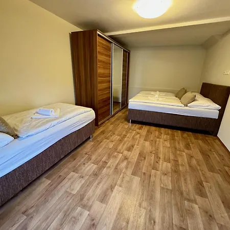 Apartmany Laubeho Namesti Teplice Exterior photo