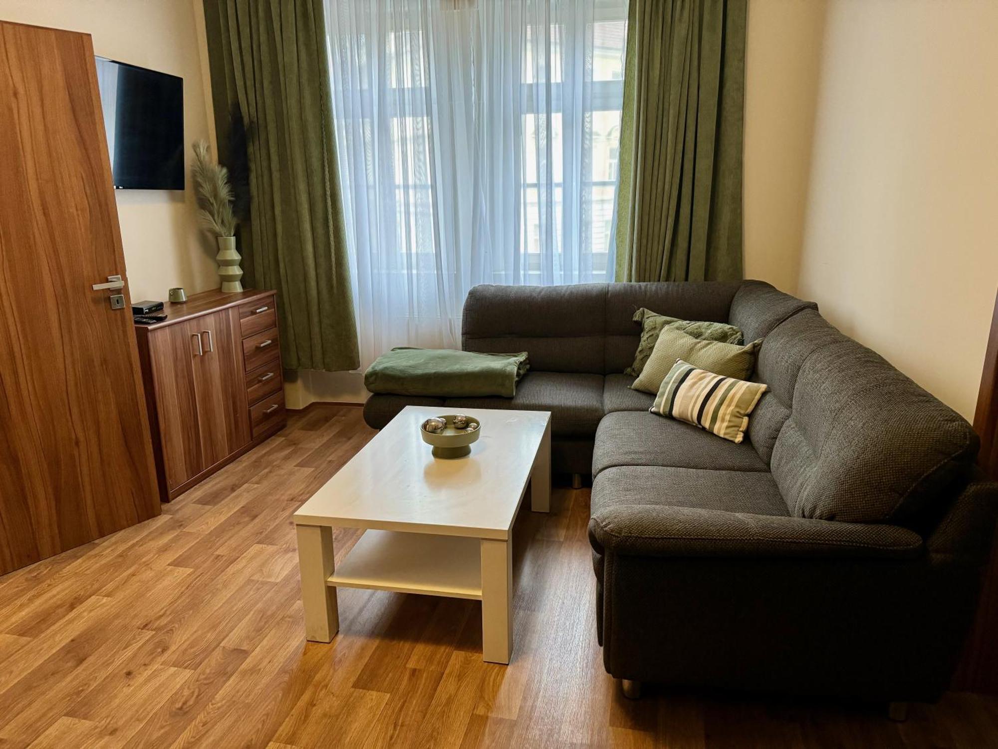 Laubeho Namesti Apartment